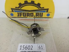 Разъем на лампу Ford Focus 3 2011 CB8