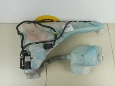 Бачок омывателя Volvo C30 2008 31253149 MK20