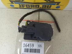 Моторчик заслонок печки Ford Kuga 2017 1786200 CBS