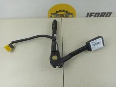 Преднатяжитель ремня безопасности Kia Sportage 2005 888401F000EZ KM, правый