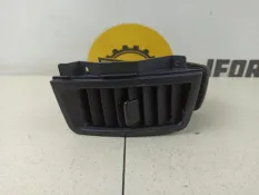 Воздуховод в торпеду Kia Soul 2010 974202K000 AM, правый