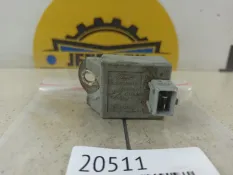 Реле зажигания Ford Mondeo 3 2005 1036391 2.0 CJBA