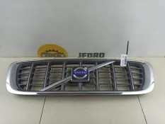 Решетка радиатора Volvo V70 2008 30678627