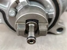 Вакуумный насос тормозной Volvo V70 2008 31219463 2.4 D D5244T5