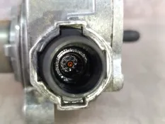 Вакуумный насос тормозной Volvo V70 2008 31219463 2.4 D D5244T5