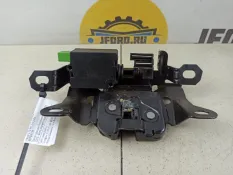 Замок крышки багажника Volvo C70 2006 30784739 MC