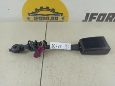 Замок ремня безопасности Ford Focus 3 2011 1852179 CB8, правый