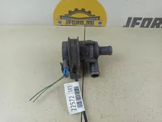 Насос водяной Ford Focus 3 2014 1757572 CB8 1.6 ECOBOOST JQDB