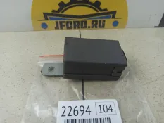 Блок управления подвеской Mitsubishi Pajero 3 2004 MN117823 V68W