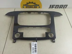 Рамка на магнитолу Ford S-max 2011 1736044 CA1