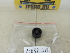 Втулка крышки двигателя Ford Mondeo 4 2008 1434444 BE
