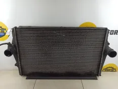 Интеркулер Volvo S80 2006 8649471