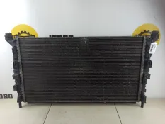 Радиатор охлаждения Volvo V50 2007 30741094 2.0 D D4204T