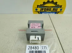 Блок управления подогревом сиденья Hyundai Santa Fe 2010 936002B401 CM