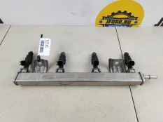 Рампа топливная Ford Focus 2 2006 1356996 2.0 AODA