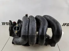 Коллектор впускной Ford Focus 1 2002 1113071 1.6 FYDB