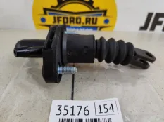 Главный цилиндр сцепления Suzuki Grand Vitara 2010 2381064J21 JT 2.4 J24B