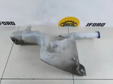 Бачок омывателя Ford Fiesta 2010 1764300