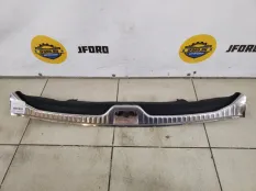 Накладка на заднюю панель Volvo XC60 2016 31307723