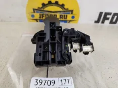 Переключатель поворотов Volvo XC90 2019 31674102 L_A2