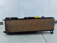 Консоль на подлокотник Volvo XC90 2019 31497280 L_A2