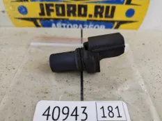 Датчик положения распредвала Mitsubishi L200 2006 MR985041 KB4T 2.5 D 4D56