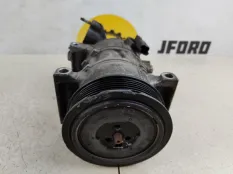 Компрессор кондиционера Peugeot 208 2016 9822184980 1.2 EB2