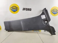 Обшивка центральной стойки Lexus NX300 2019 6241378010 Z10, правая