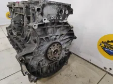 Шорт блок Volvo V70 2008 36050451 2.4 D D5244T4