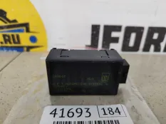 Блок управления обогревом сиденья Ford Focus 3 2013 1754610 CB8