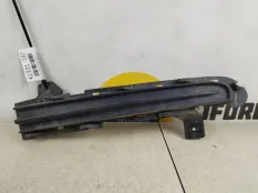 Накладка бампера Volvo V40 2017 31407761 MV, передняя правая
