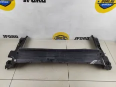 Дефлектор радиатора Volvo V40 2017 31294096 MV 1.5 B4154T5