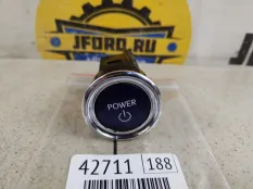 Кнопка запуска двигателя Lexus RX450h 2019 8961130133 GYL25