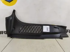 Обшивка крышки багажника Land Rover Discovery 5 2019 LR082948 L462, правая
