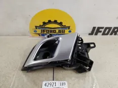 Ручка двери внутренняя Land Rover Discovery 5 2019 LR066546 L462, передняя правая