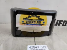 Накладка на воздуховод Land Rover Discovery 5 2019 LR081231 L462, левая