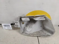 Кронштейн бампера Ford Focus 3 2011 1722284 CB8, задний левый