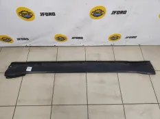 Накладка на порог Mitsubishi Pajero 4 2007 7405A090 V98W, правая