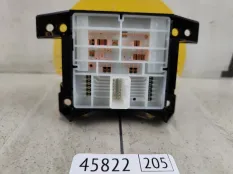 Блок кнопок Toyota C-HR 2020 84390F4450 ZYX11