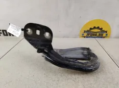 Петля капота Ford Kuga 2013 1750016 CBS, правая