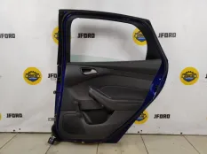 Дверь Ford Focus 3 2014 2172759 CB8, задняя правая
