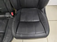 Сиденья комплект Land Rover Range Rover Evoque 2018 LR115390 L551