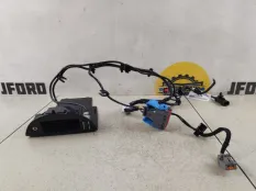 Разъем USB AUX Ford Kuga 2011 1715190 CBV