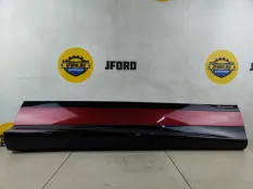 Накладка на дверь Land Rover Range Rover Evoque 2018 LR117662 L551, передняя правая