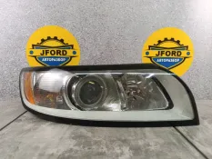 Фара Volvo V50 2009 32206142, правая