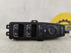 Блок кнопок стеклоподъемников Kia Stinger 2020 93570J5500 CK