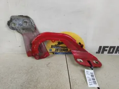 Петля капота Ford Focus 3 2013 1750016 CB8, правая