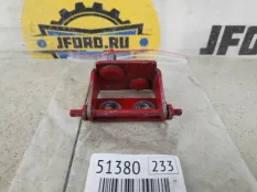 Петля крышки багажника Ford Focus 3 2013 1744700 CB8, правая