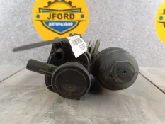 Корпус масляного фильтра Volvo V50 2008 30677920 2.4 D D5244T13
