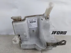 Бачок омывателя Ford Focus 3 2011 1817940 CB8